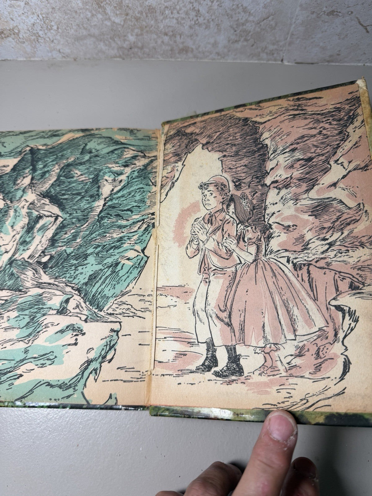 Vintage Mark Twain Hardcover Books Lot Tom Sawyer & Huckleberry Finn 1954-1959