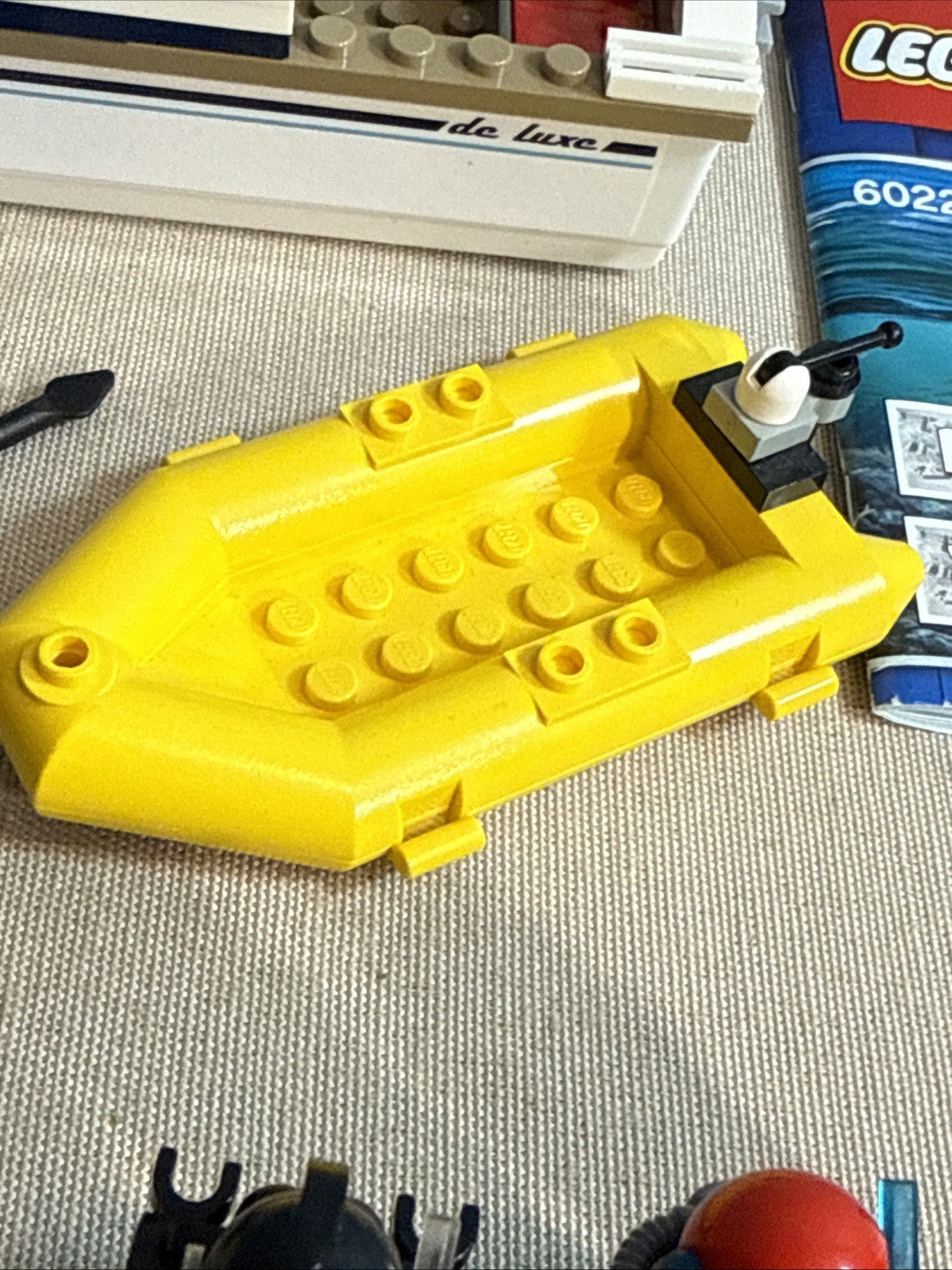 LEGO Deep Sea Lot: 60221 Diving Yacht, 1806, Manuals, 3 Minifigs, 4 Animals