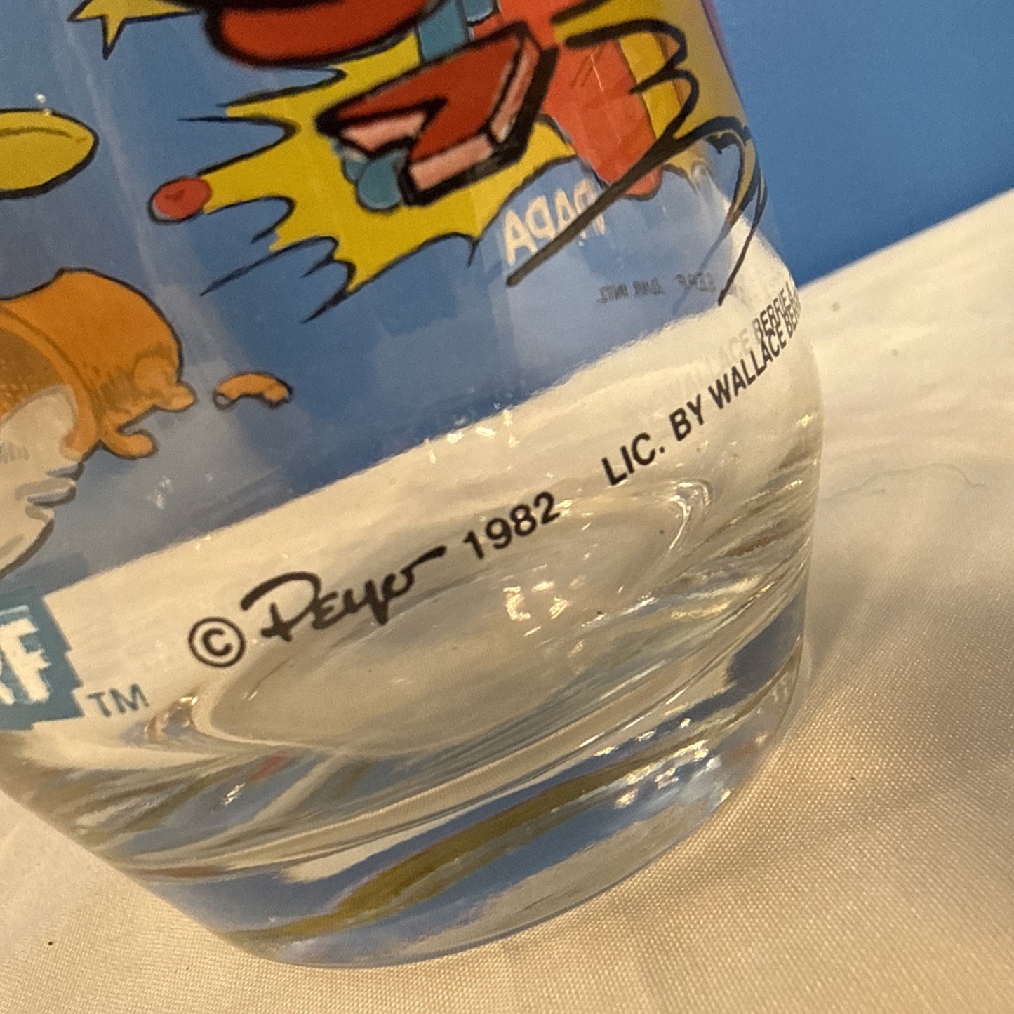 Vintage 1982 Smurfs Peyo Wallace Berrie Collectible Drinking Glasses Set of 7