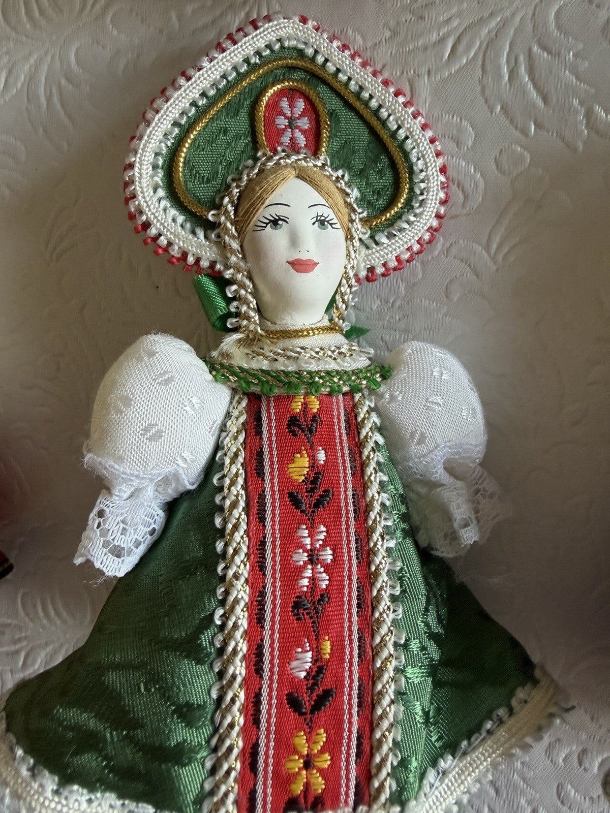 Russian Porcelain Folk Doll Ornaments Set of 6 Traditional Costume NewKokoshnik