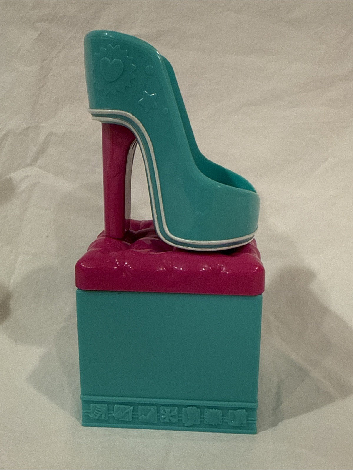 Shopkins Shoe Dazzle Fashion Shoe Store Playset Display With Baskets, Incomplete