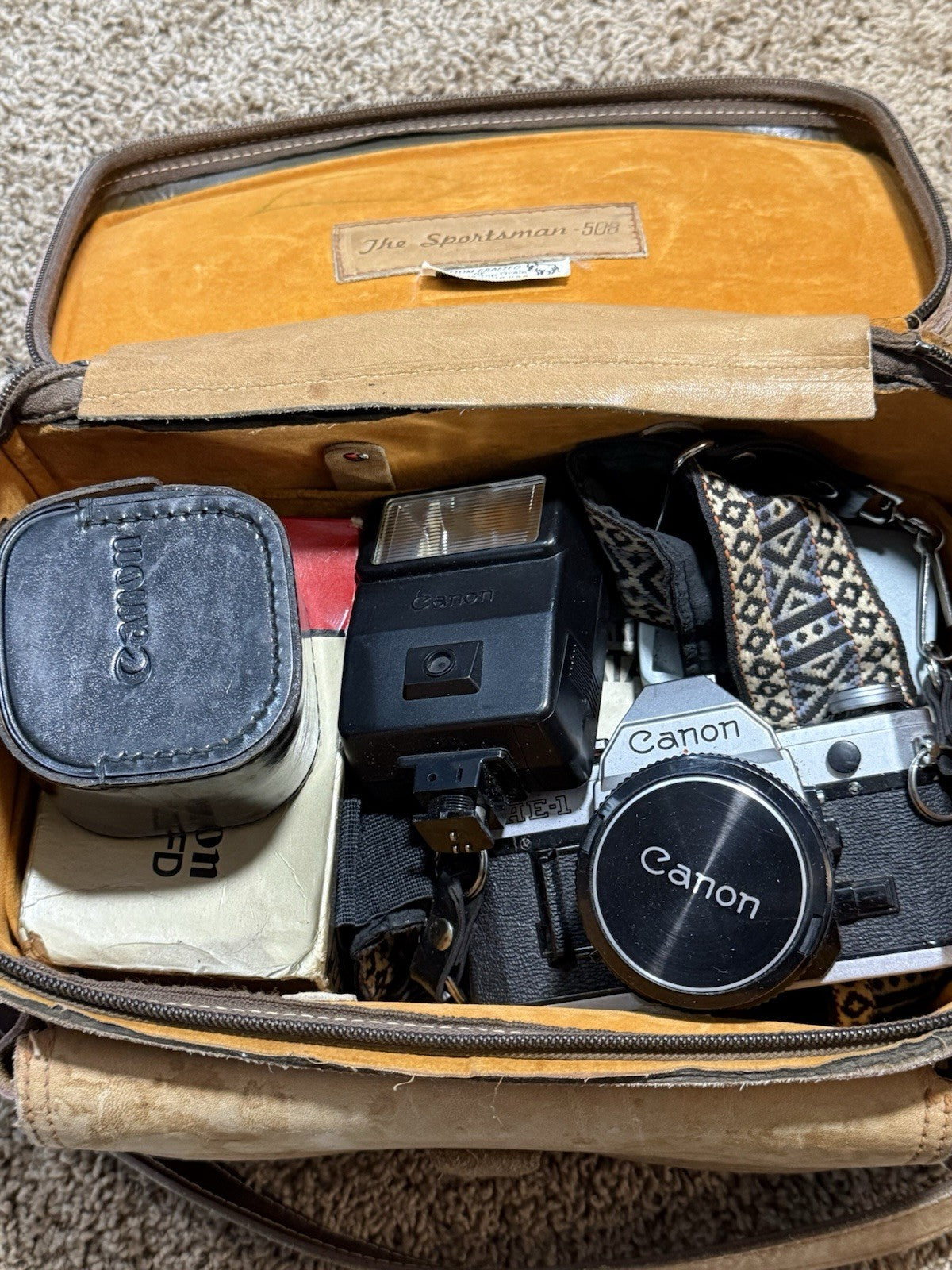 Canon AE-1 Program 35mm Film Camera Kit 50mm Lens Working with vintage case