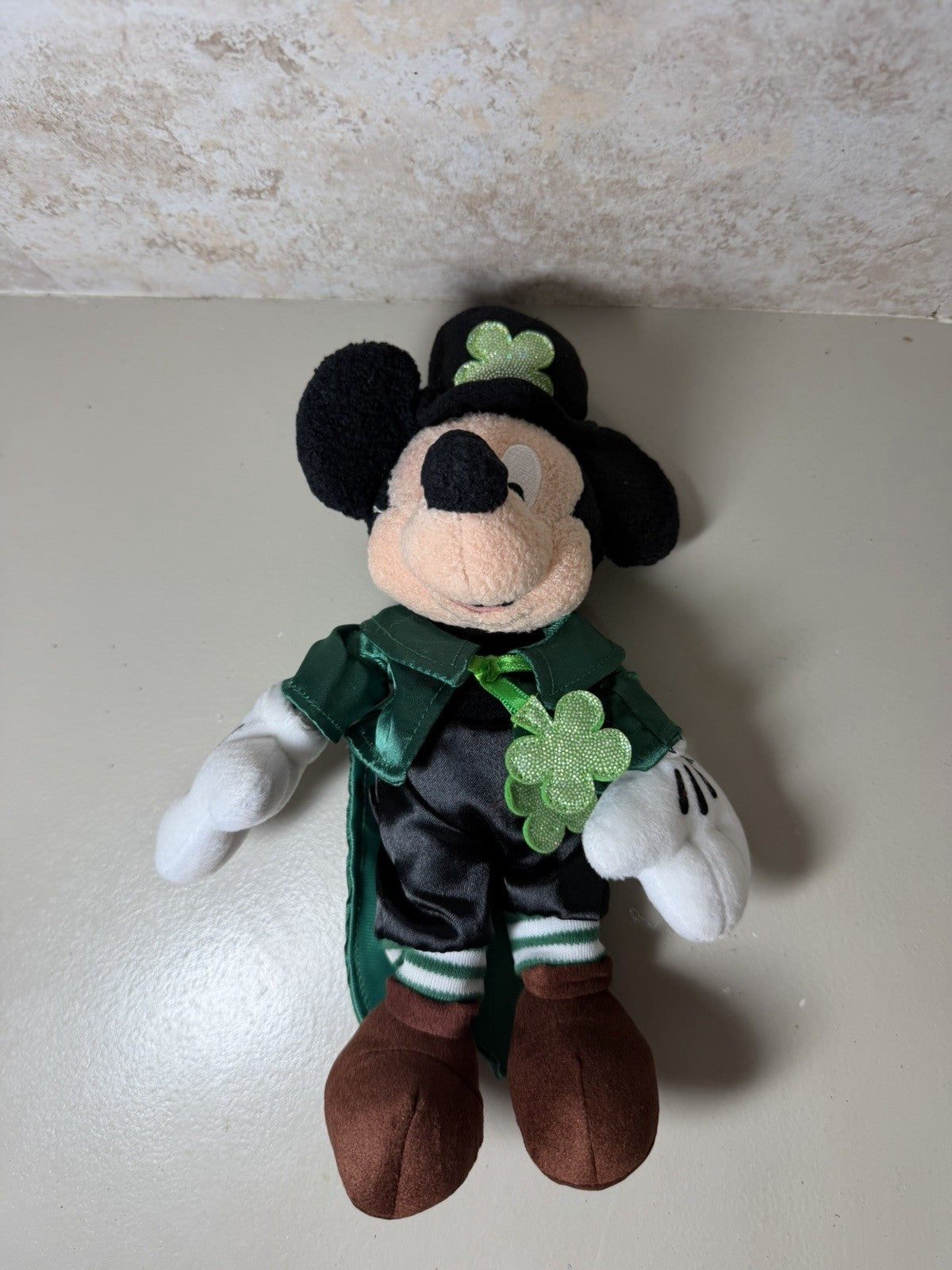 Disney Store Mickey Mouse Leprechaun 15in Plush Dublin Irish St Patricks New