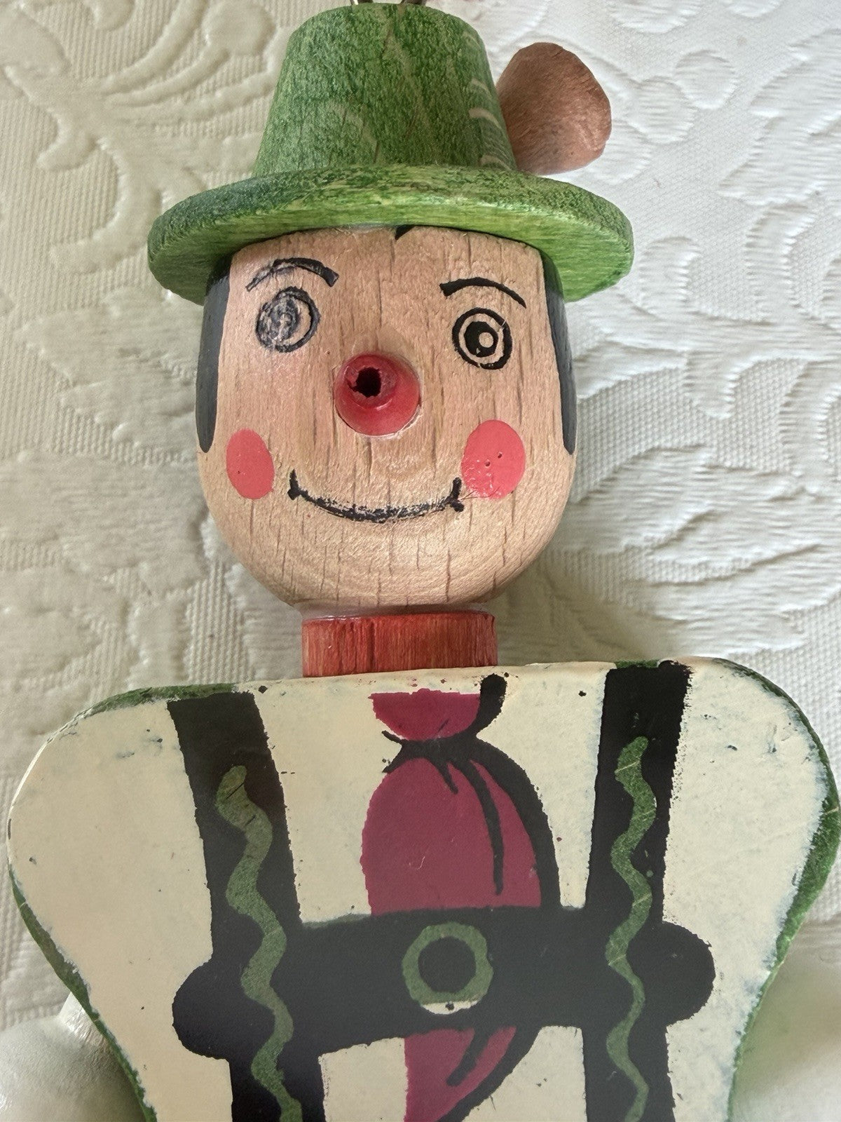 Vintage Austrian Wood Pull String Dancing Man Lederhosen Jumping Toy