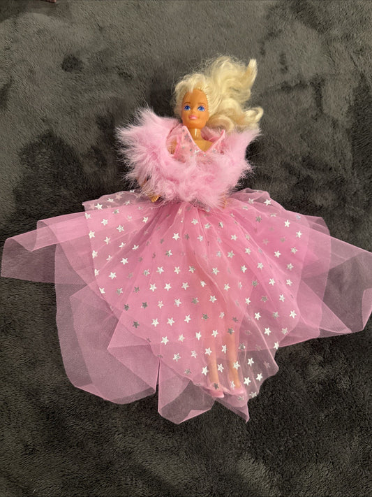 Vintage 1988 Mattel Super Star Barbie Doll Pink Star Gown Faux Fur Stole Shoes