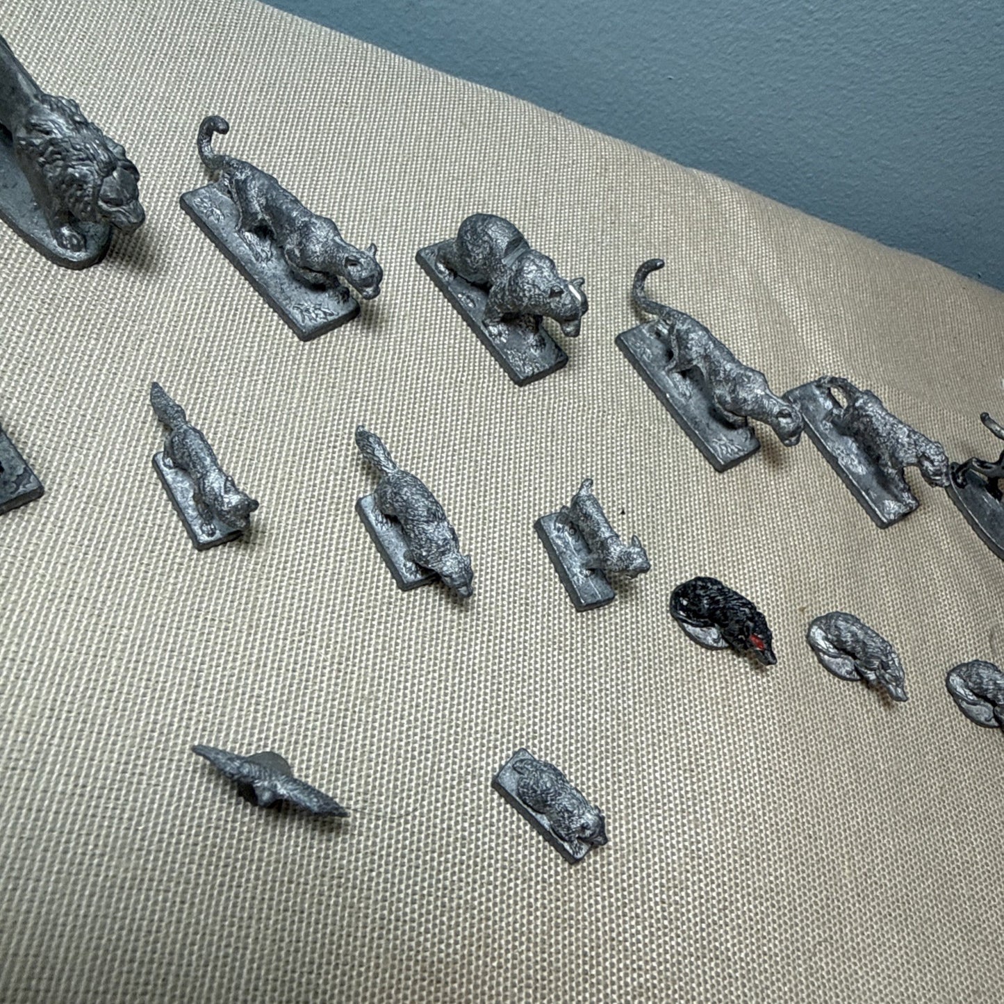 Vintage Metal D&D Miniatures Wolves Lions Bears Snake Familiars 21 Animals Lot