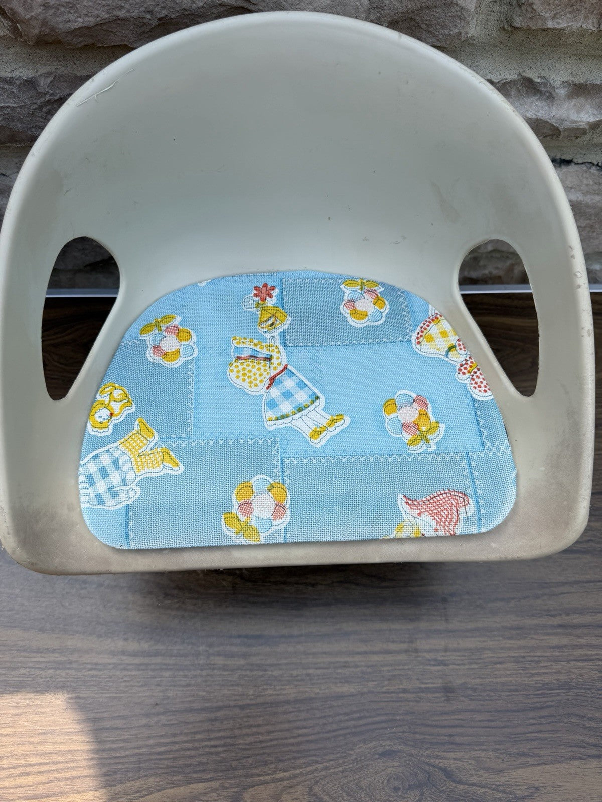 Vintage Cosco Booster Seat Model 13-186 Chrome Legs Blue Plastic Child Seat 1970