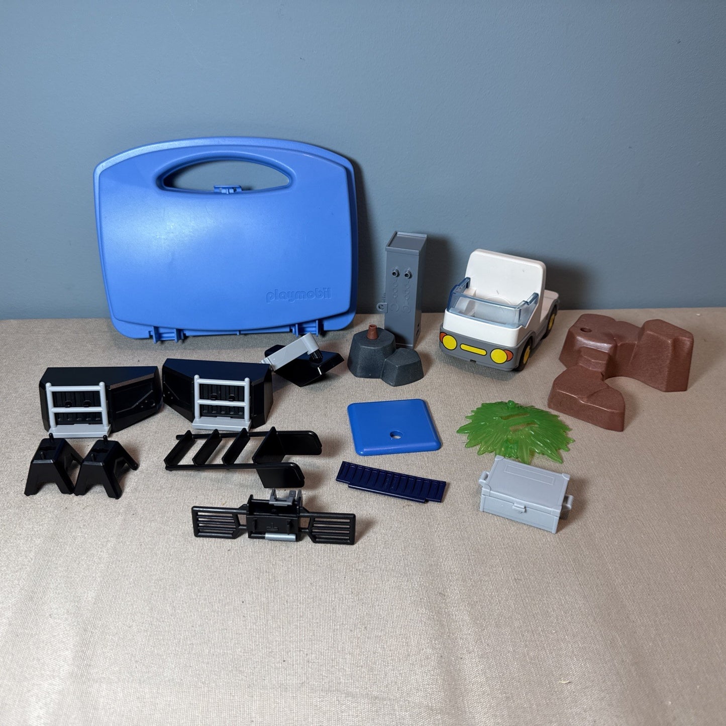 Playmobil Replacement Parts Accessories Lot Cases Furniture Tools Animals Bulk
