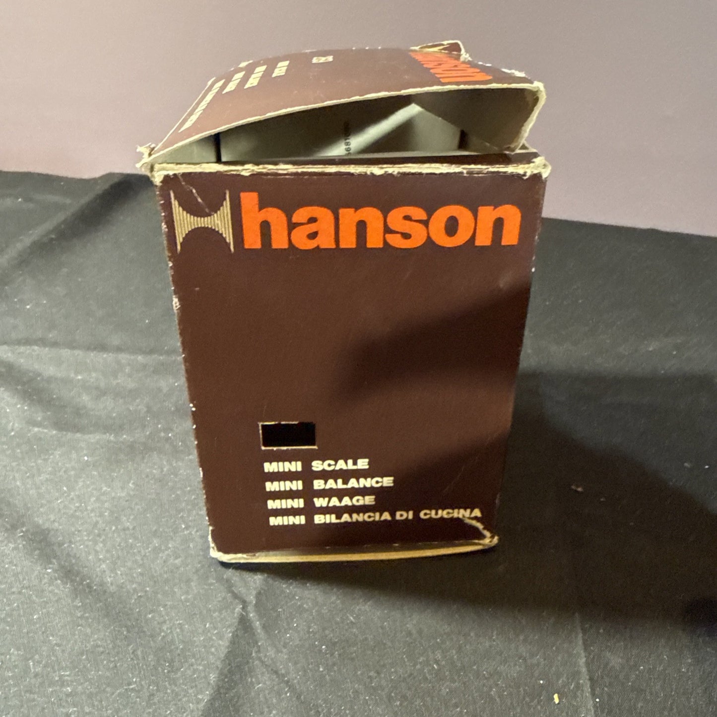 Vintage Hanson Kitchen Small Retro Scale