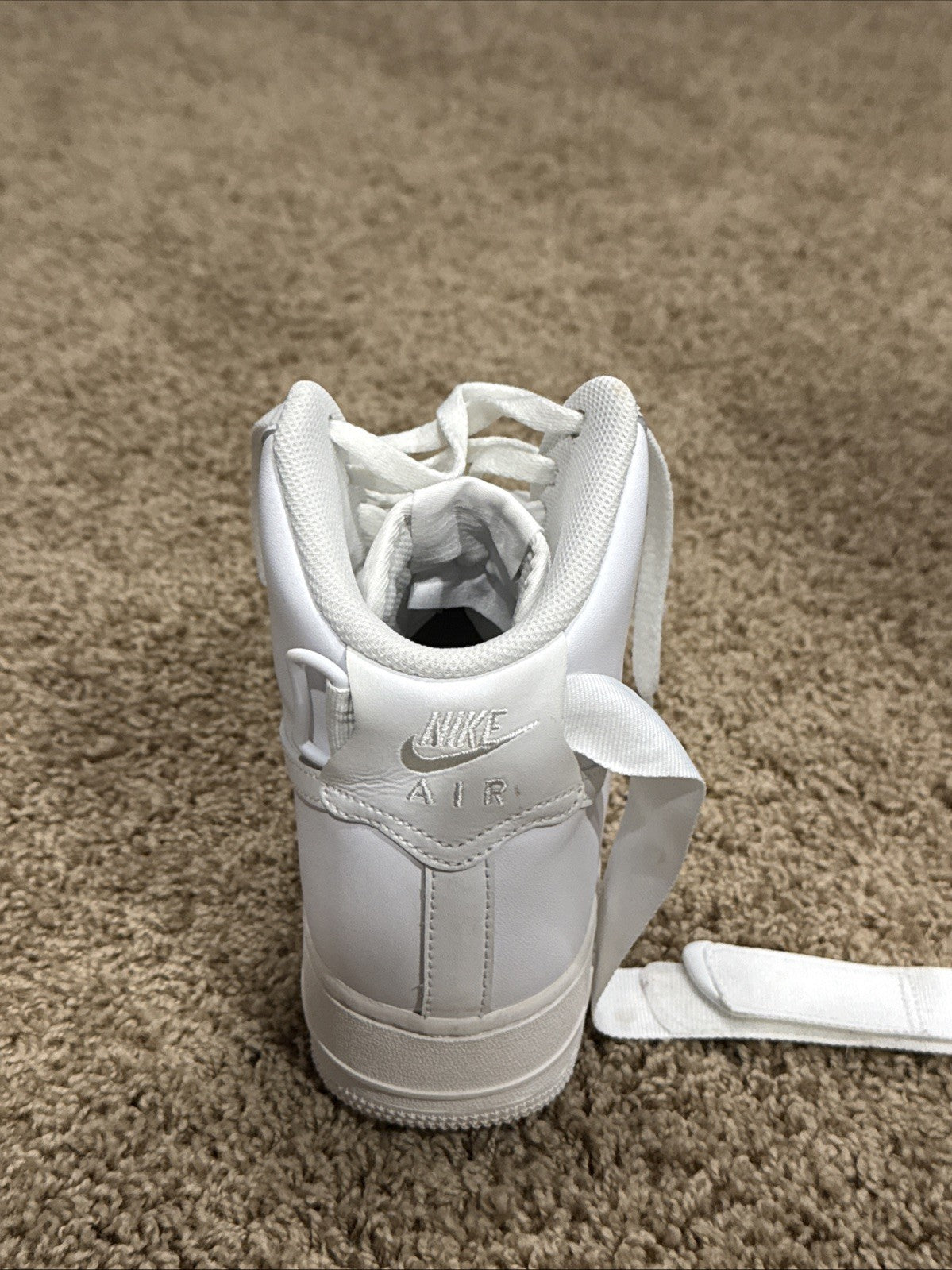 Nike Air Force 1 High Triple White Size 9 Mens Sneakers