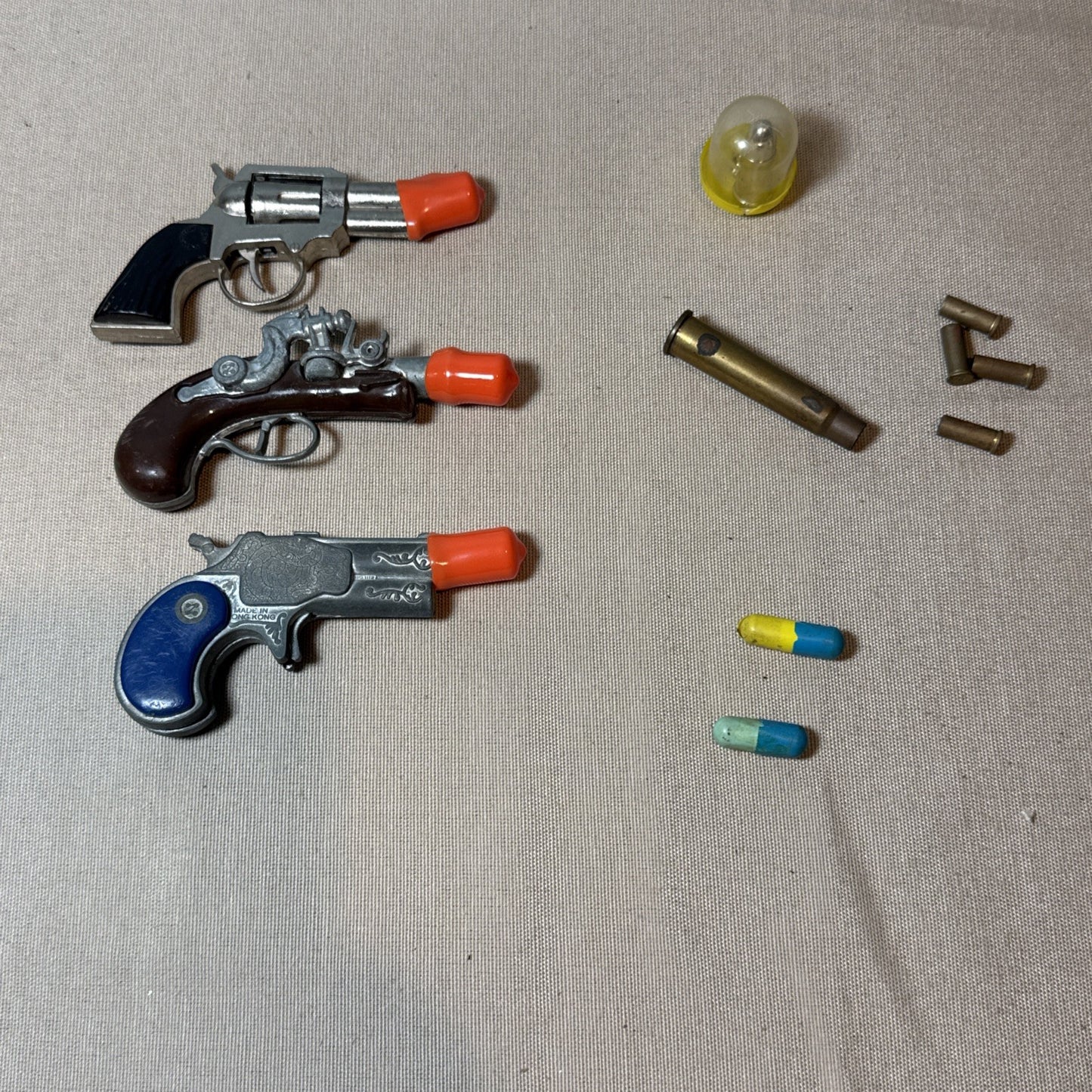 Vintage Zee Toys Cap Gun Lot Derringer Flintlock Revolver Dummy Ammo Western
