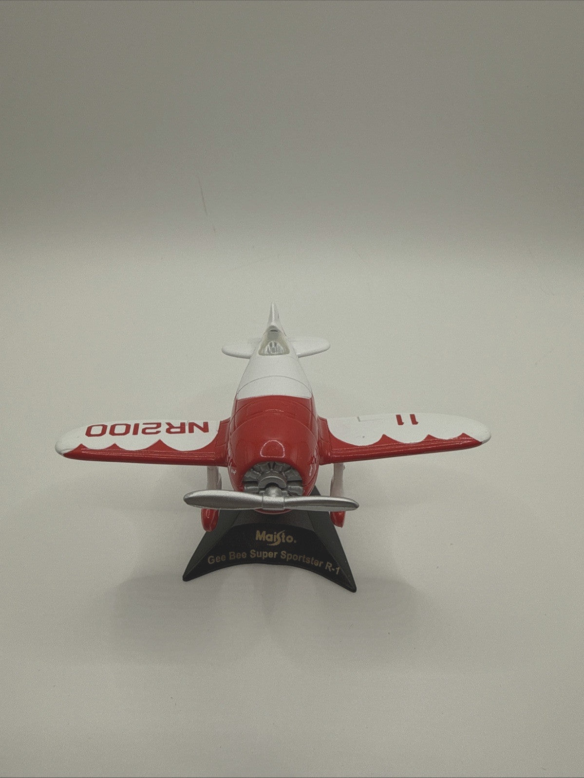 Granville Gee Bee R 1 Super Sportster Diecast Aircraft Replica, w/Stand, Maisto