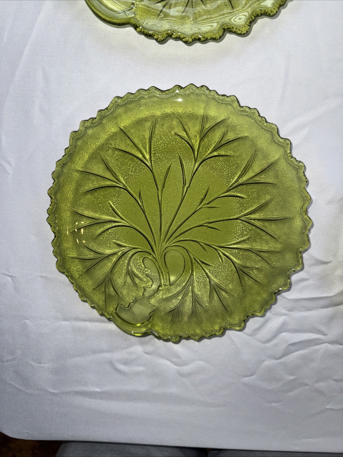 Indiana Glass Tree of Life Avocado Green 8.5" Plates Set of 6
