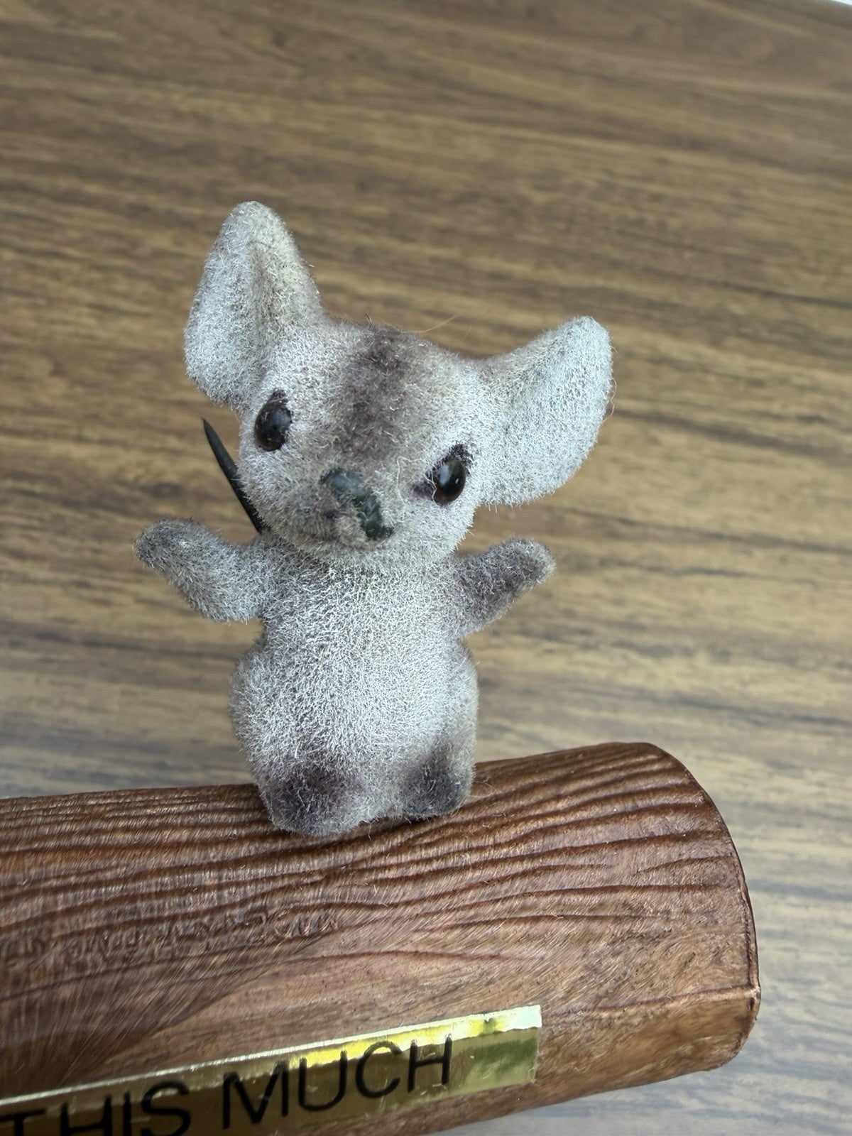 Vintage 1970s Flocked Mouse Figurine I Love You This Much Plastic Log Valentine