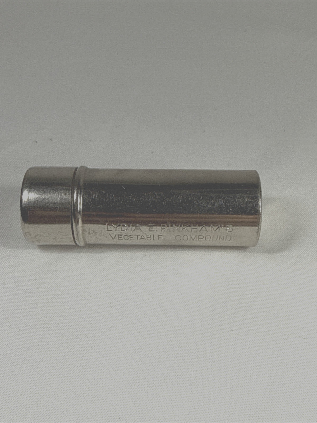 Lydia E. Pinkham’s Vegetable Compound Medicine Pills Metal Vile Case 2 inch