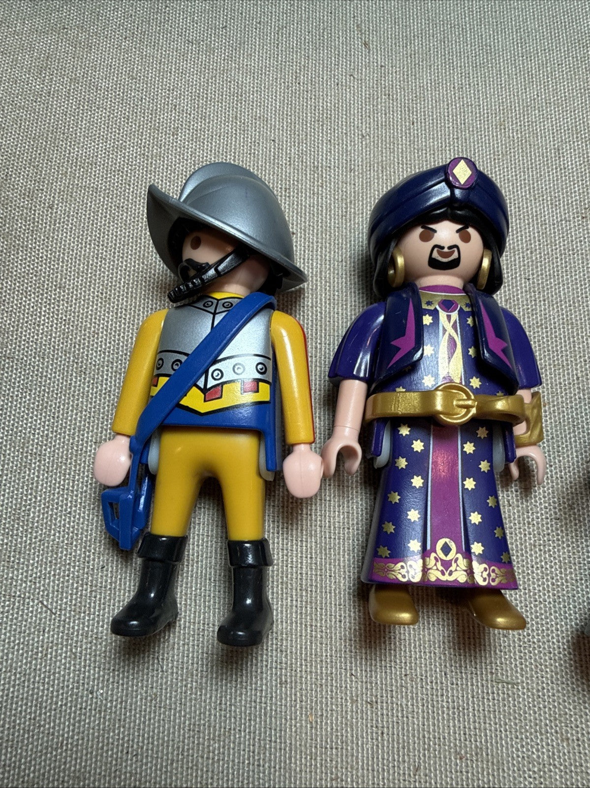 Playmobil Dragon Knight Genie Conquistatore, Queen Others With Accessories