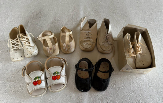 Vintage Baby Shoes Lot of 5 Ideal Cherry Box White Black Sandals Infant Display