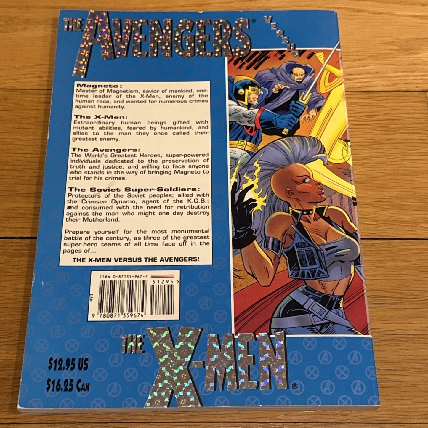 X Men vs The Avengers 1993 Marvel 1st Printing Prism Cover Graphic Novel