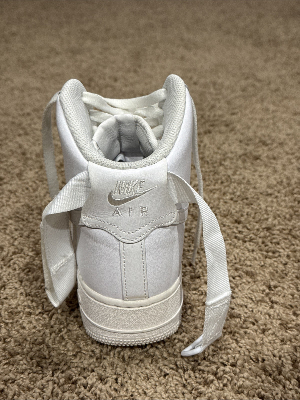 Nike Air Force 1 High Triple White Size 9 Mens Sneakers