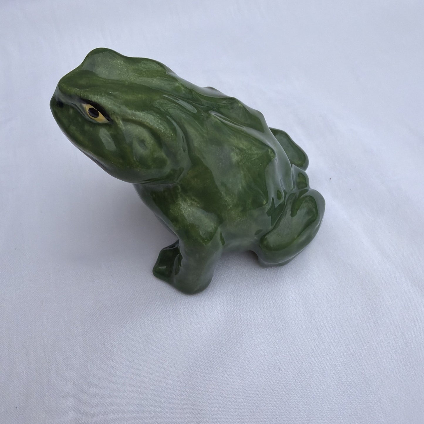 Vintage Angry Frog Ceramic Figurine Yellow Eyes Hand Painted 2.5