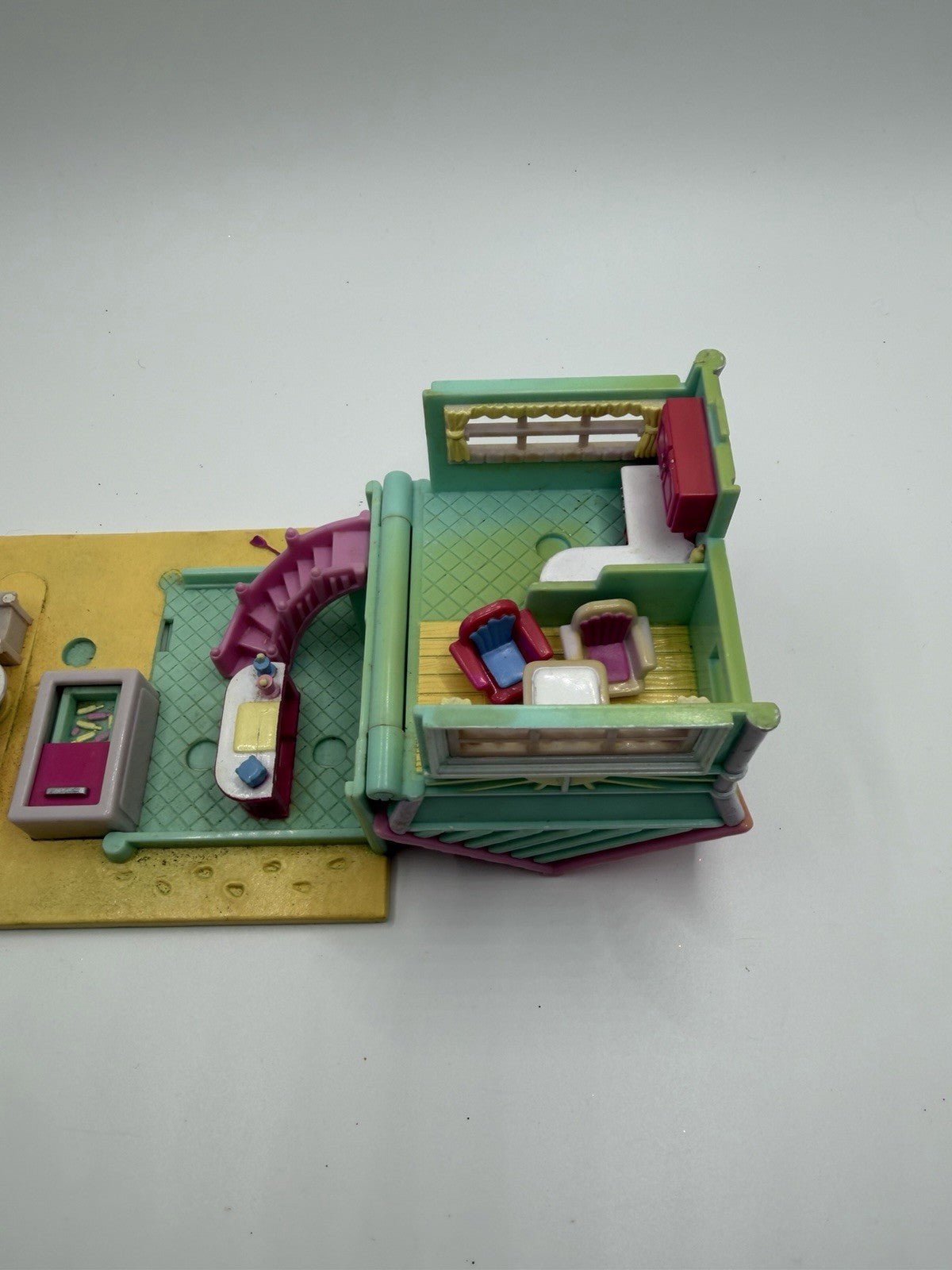 Polly Pocket 1993 Bluebird Toys Beach Cafe Boardwalk Compact Playset No Dolls