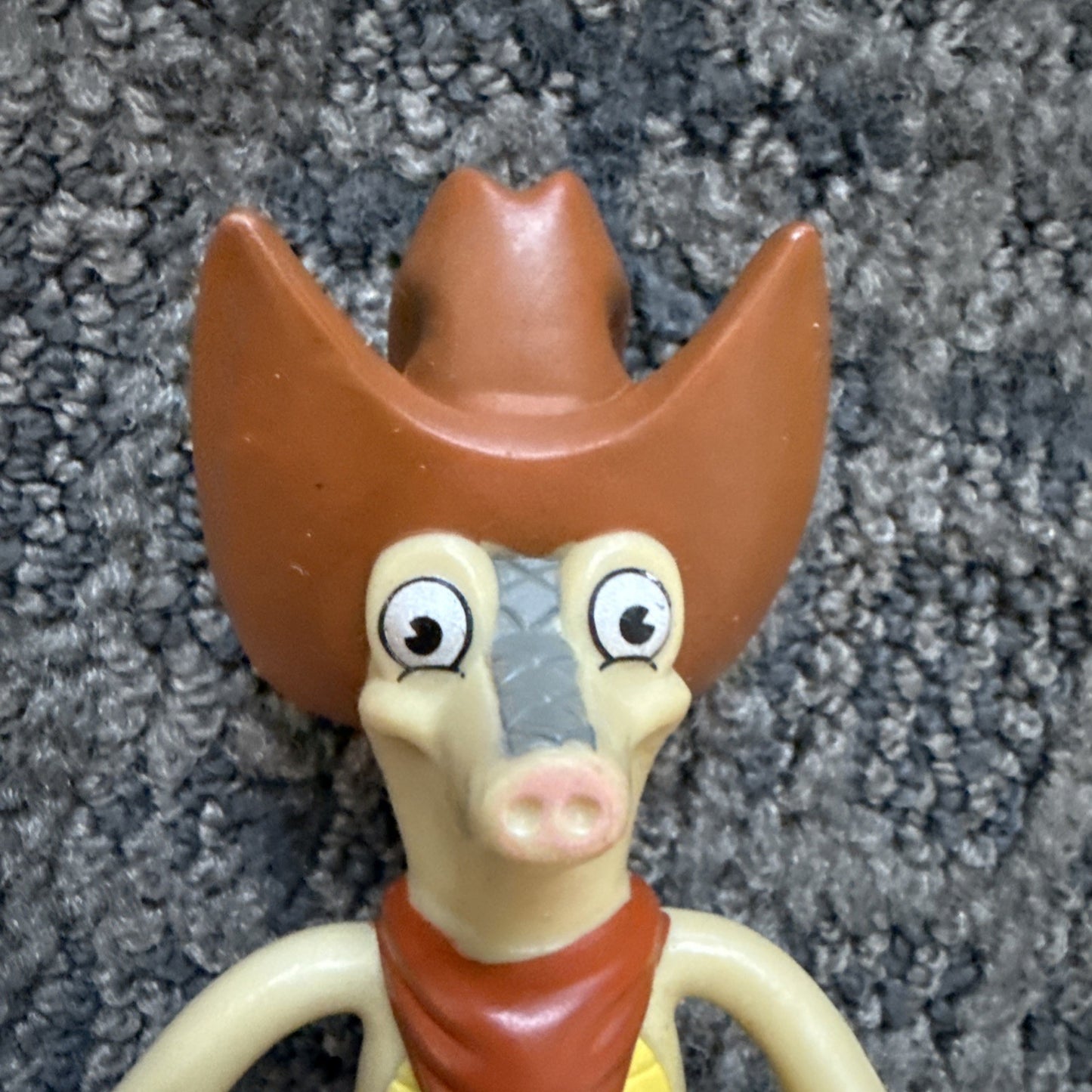 2016 Texas Roadhouse Andy Armadillo Iggy Iguana Bendable Figures Lot of 2