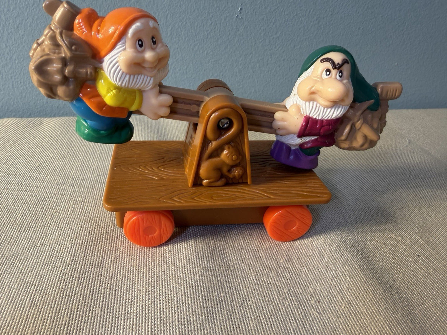 Vintage Disney Snow White Seven Dwarfs Figures PEZ Dispenser Comic Book Toy Lot