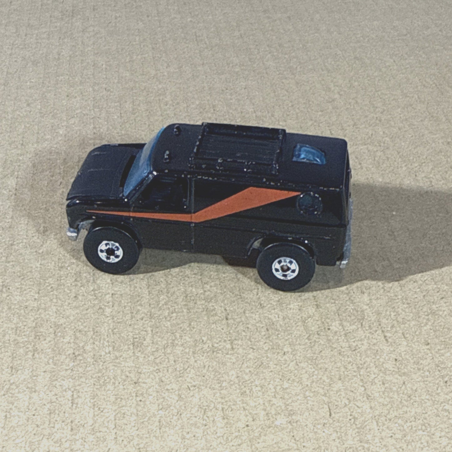 Vintage 1987 Hot Wheels Trailbuster Baja Breaker A-Team Van Hood Opens