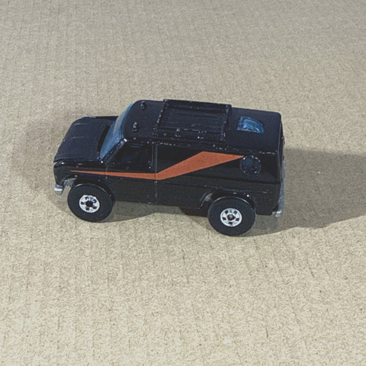 Vintage 1987 Hot Wheels Trailbuster Baja Breaker A-Team Van Hood Opens