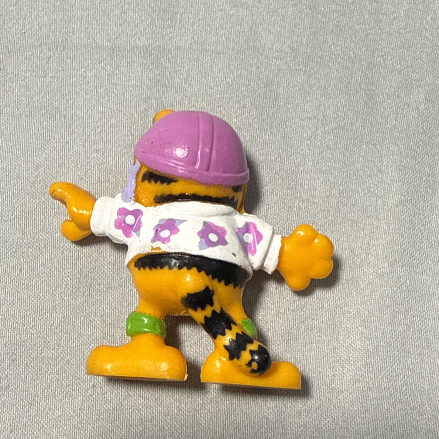 Lot of 7 Vintage Toy Figurines Pippy Longstockings Garfield Marx Caveman Bendale