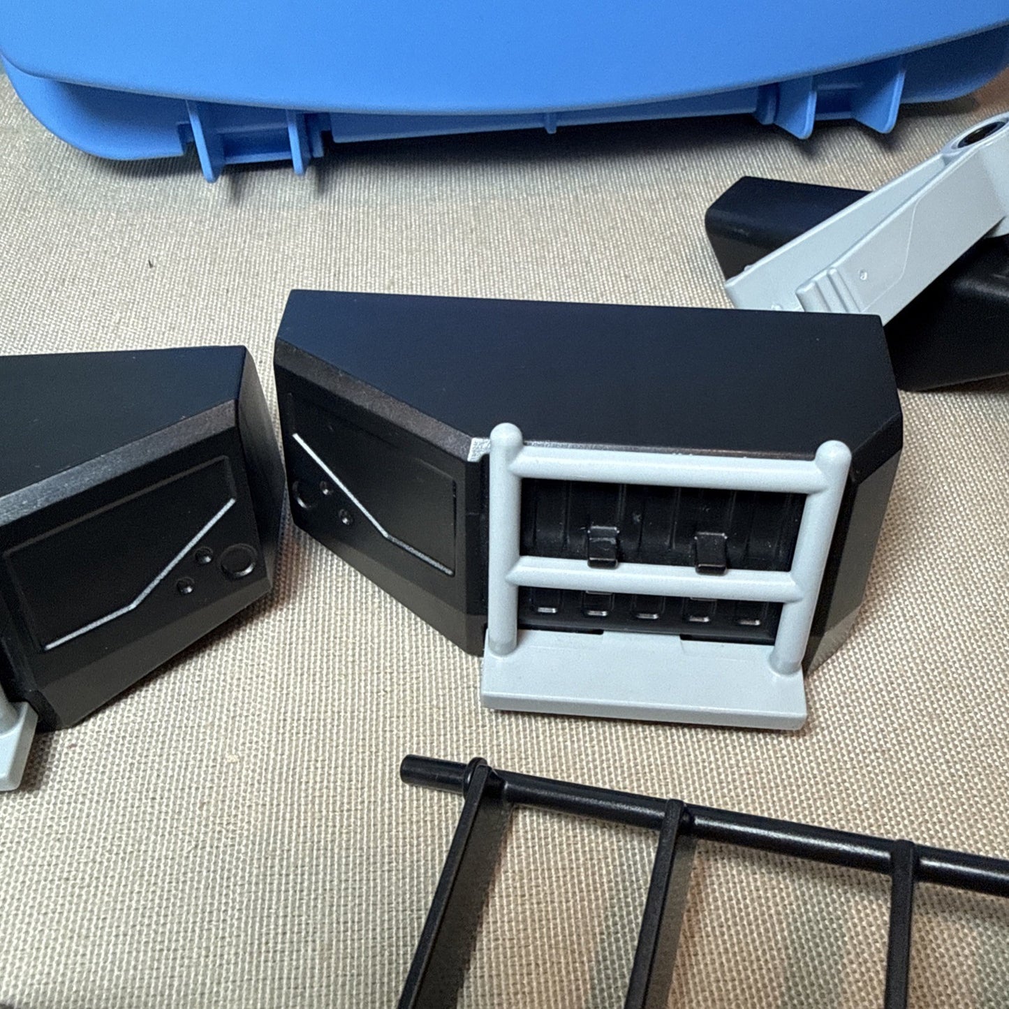 Playmobil Replacement Parts Accessories Lot Cases Furniture Tools Animals Bulk
