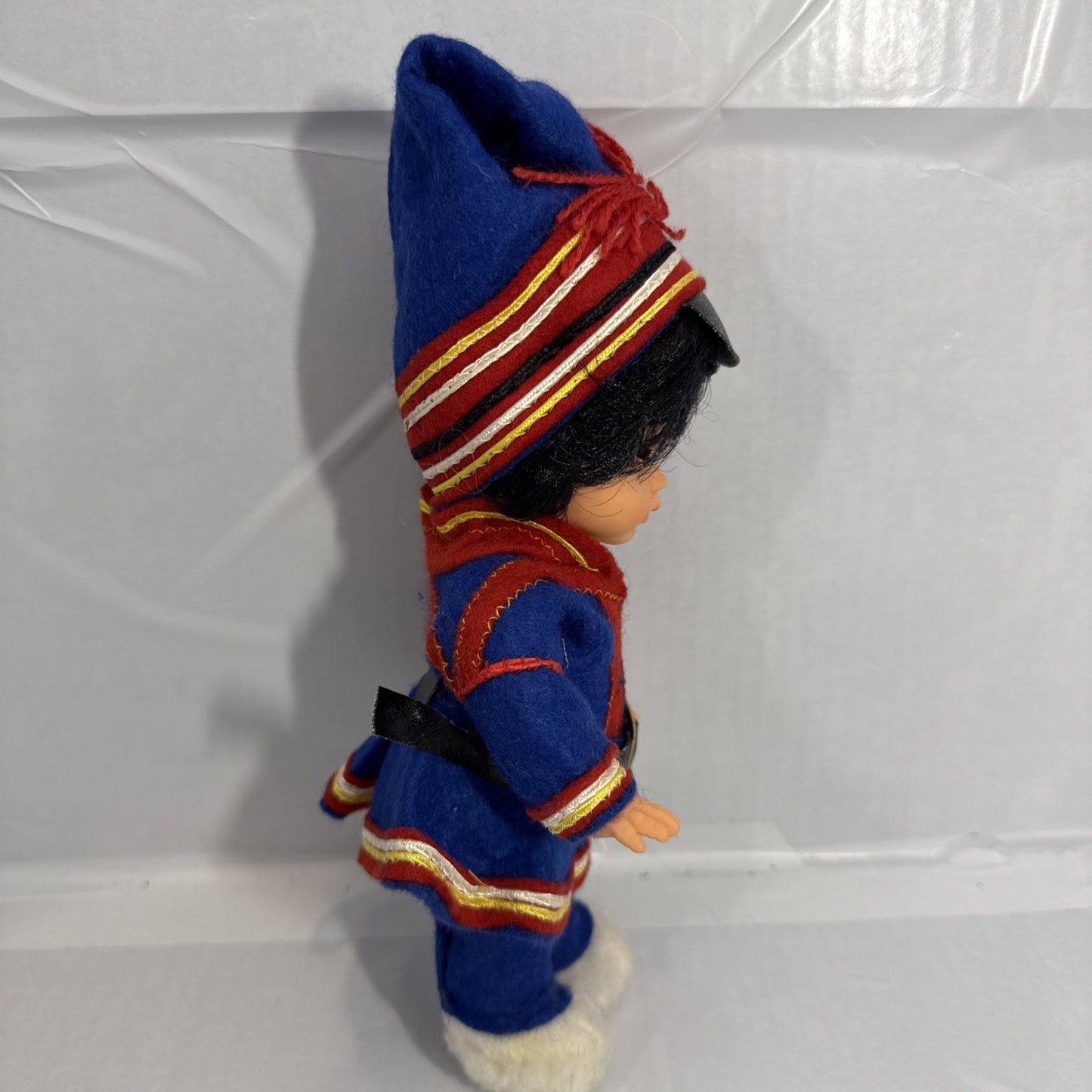 Vintage GDR Ari Doll Sami Lapland Costume Sleep Eyes East Germany 9"