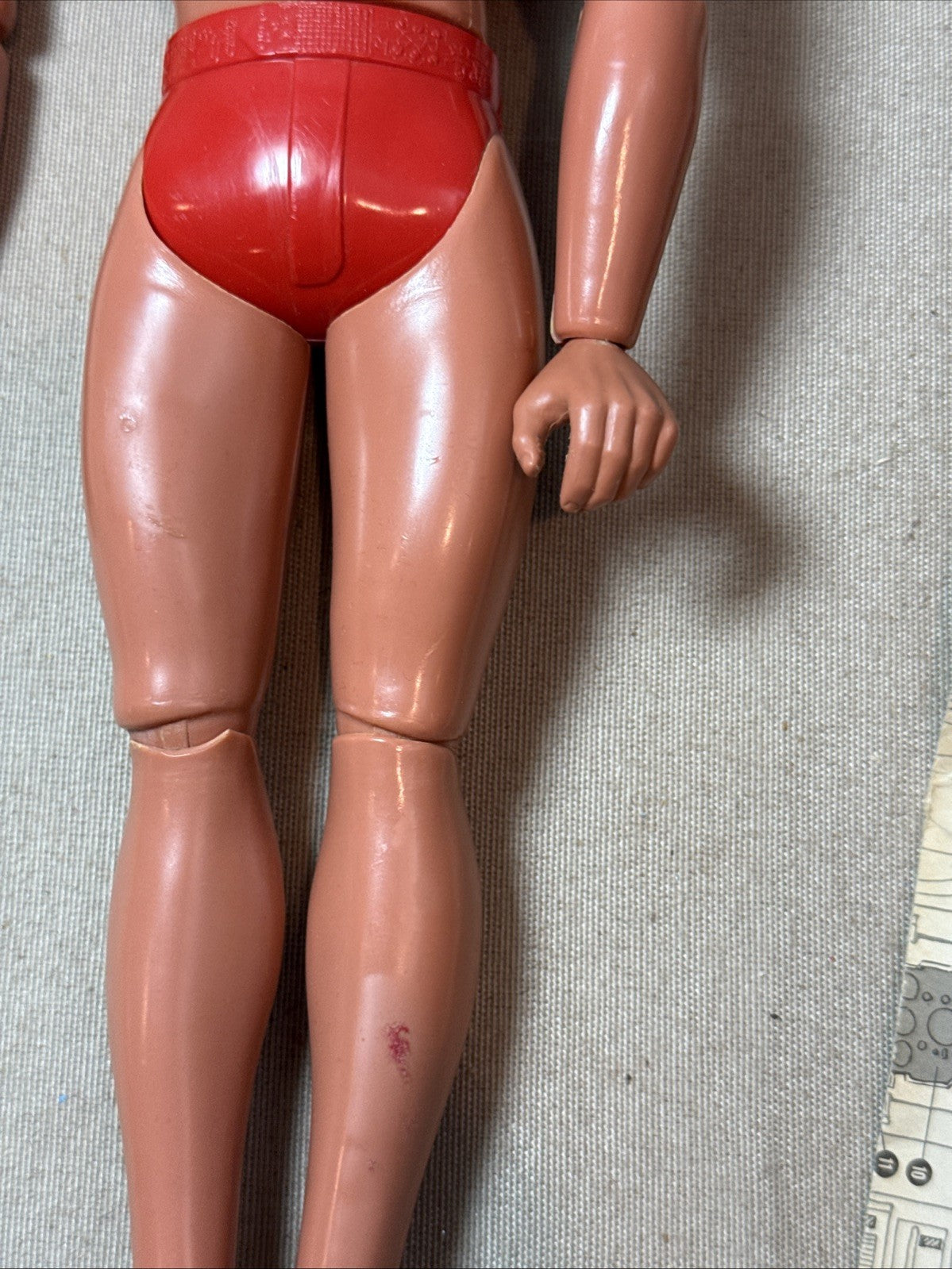 1975 Six Million Dollar Man Steve Austin Figure Outfit Repair Station Lot