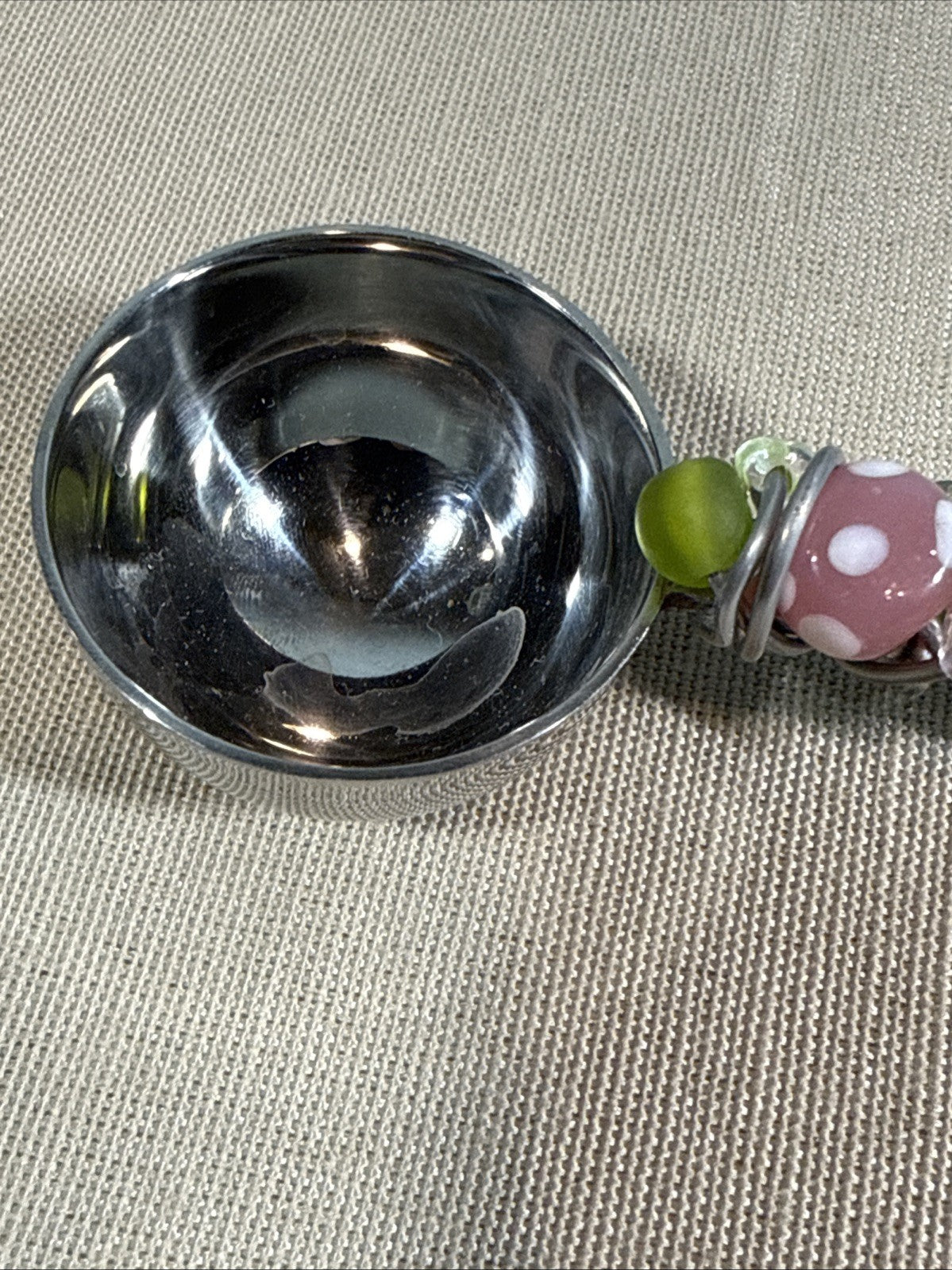 Beaded Wire Wrapped Handle Scoop Stainless Steel Pink Green 6"