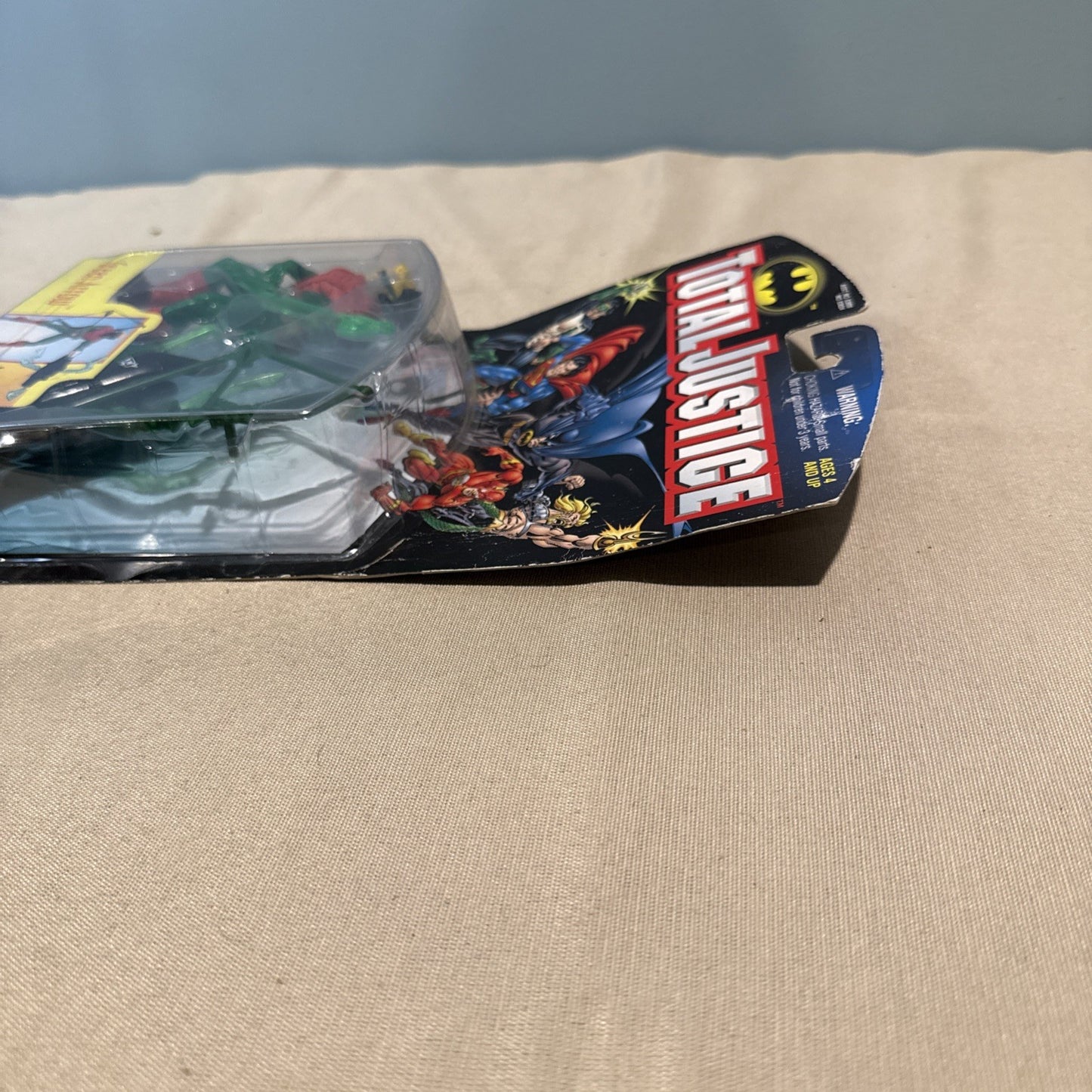 DC Comics Total Justice Green Arrow Figure Kenner Mega Longbow 1996 Sealed