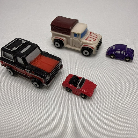 Micro Machines Chevy Blazer Ferrari Spyder Ford Pickup VW Bug Galoob Car Lot