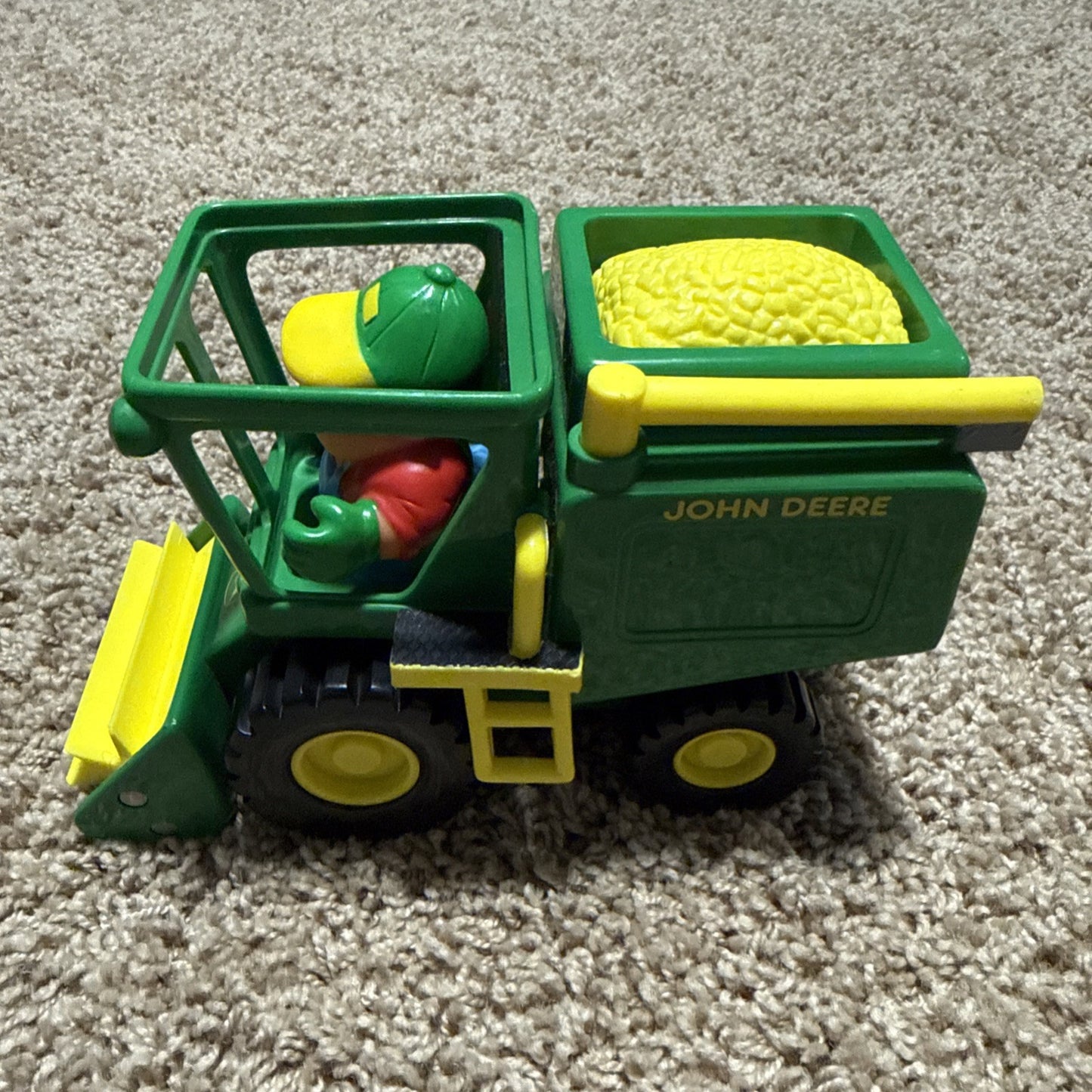 2010 John Deere RC2 Tractor with Tiller Thrasher and Driver Farm Toy Set