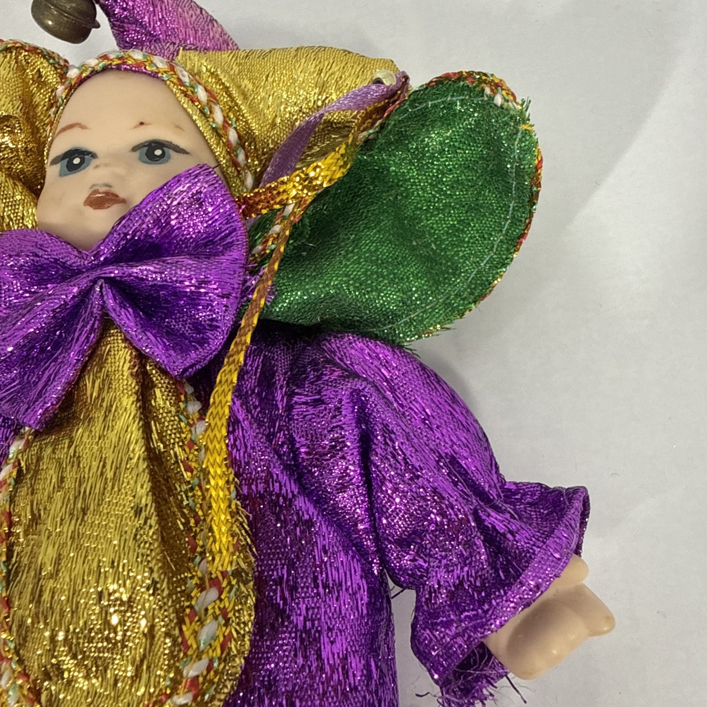Fantastique New Orleans Jester Doll Porcelain Face Mardi Gras 6"