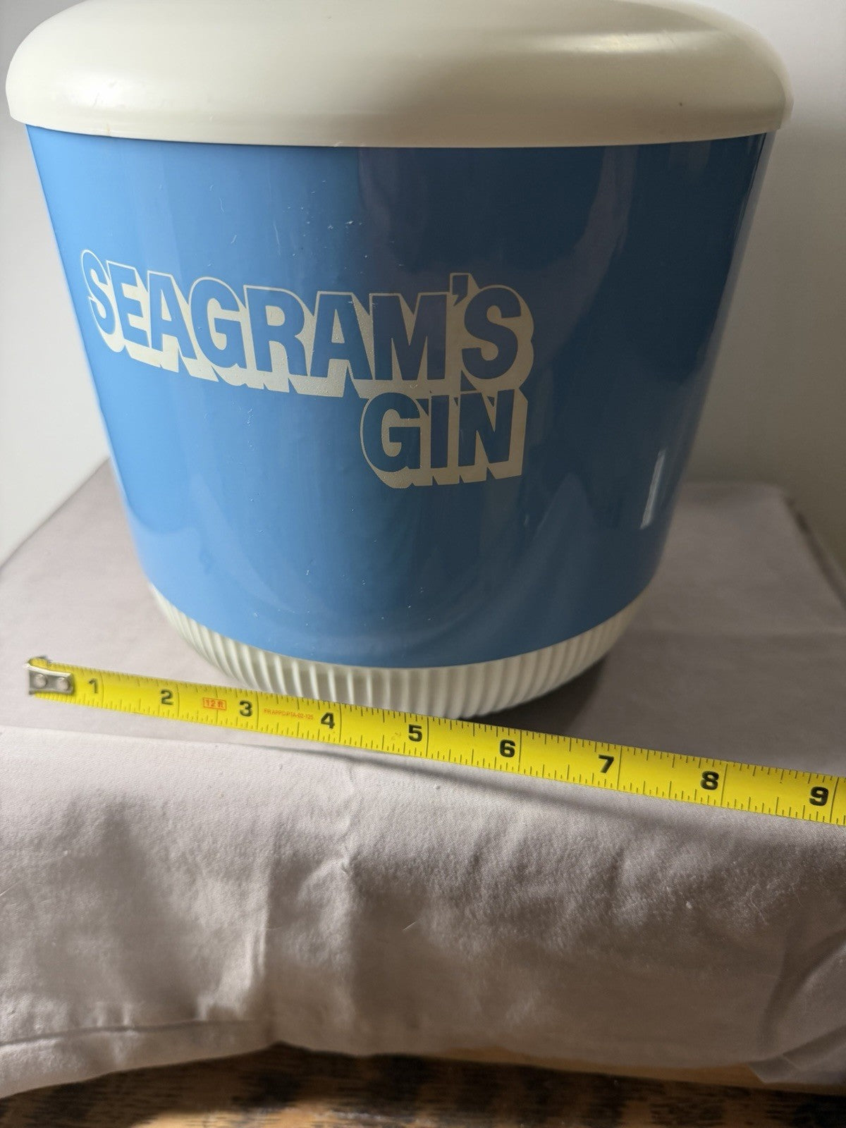 Vintage Midcentury Seagram’s Gin Ice Bucket Barware Blue & White Advertising