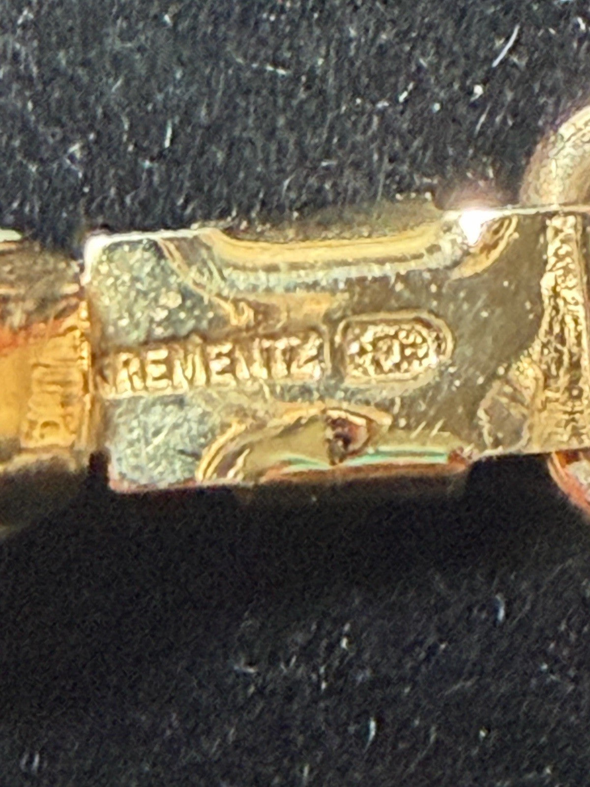Vintage Krementz Gold Tone Genuine Opal Link Bracelet Original Box Jewelry