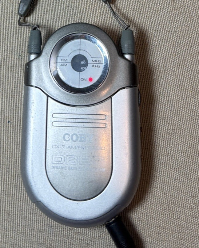 Vintage Coby CX-7 Portable AM FM Radio Dynamic Bass Boost Rio Headphones Tested