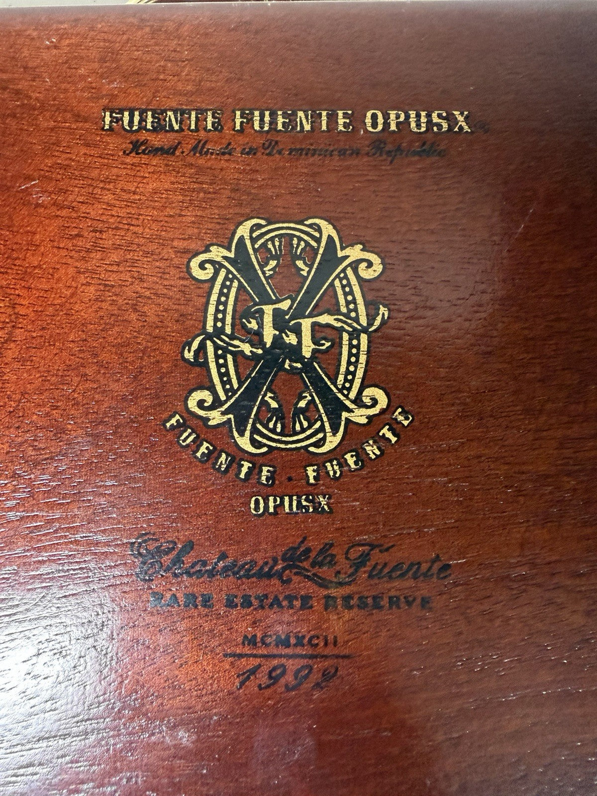 Arturo Fuente OpusX Chateau Rare Estate Reserve Wood Cigar Box Briefcase Handle