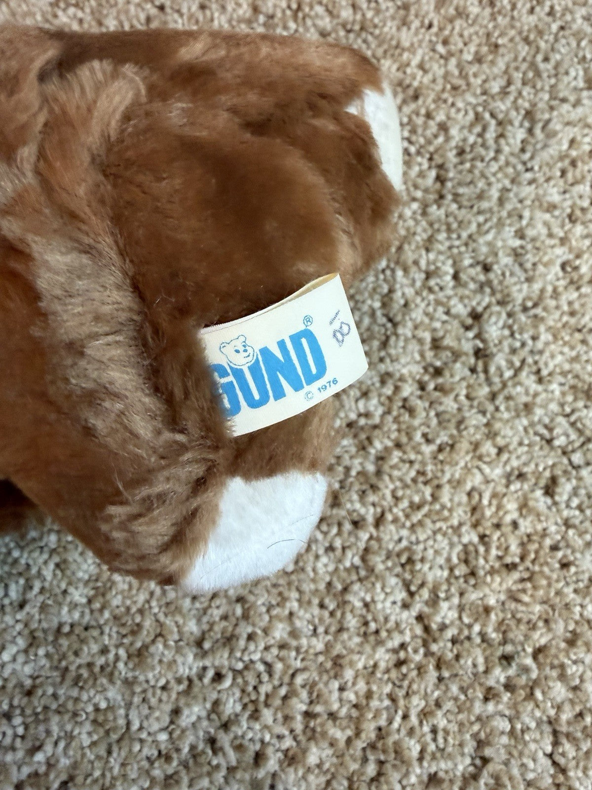 Vintage 1976 GUND Mini Luv Me Brown Bunny Rabbit Plush Rattle Toy Tagged 3860