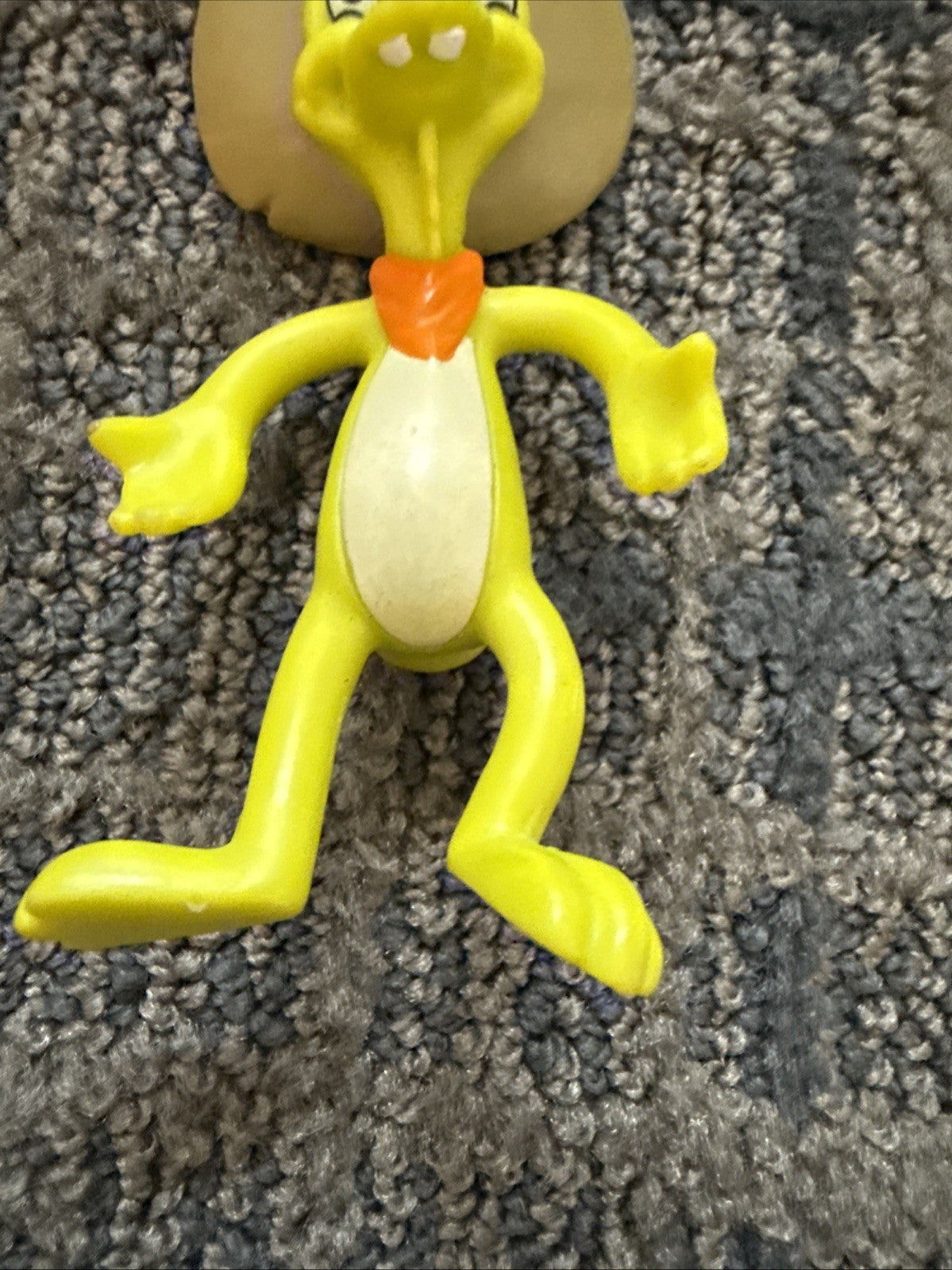 2016 Texas Roadhouse Andy Armadillo Iggy Iguana Bendable Figures Lot of 2