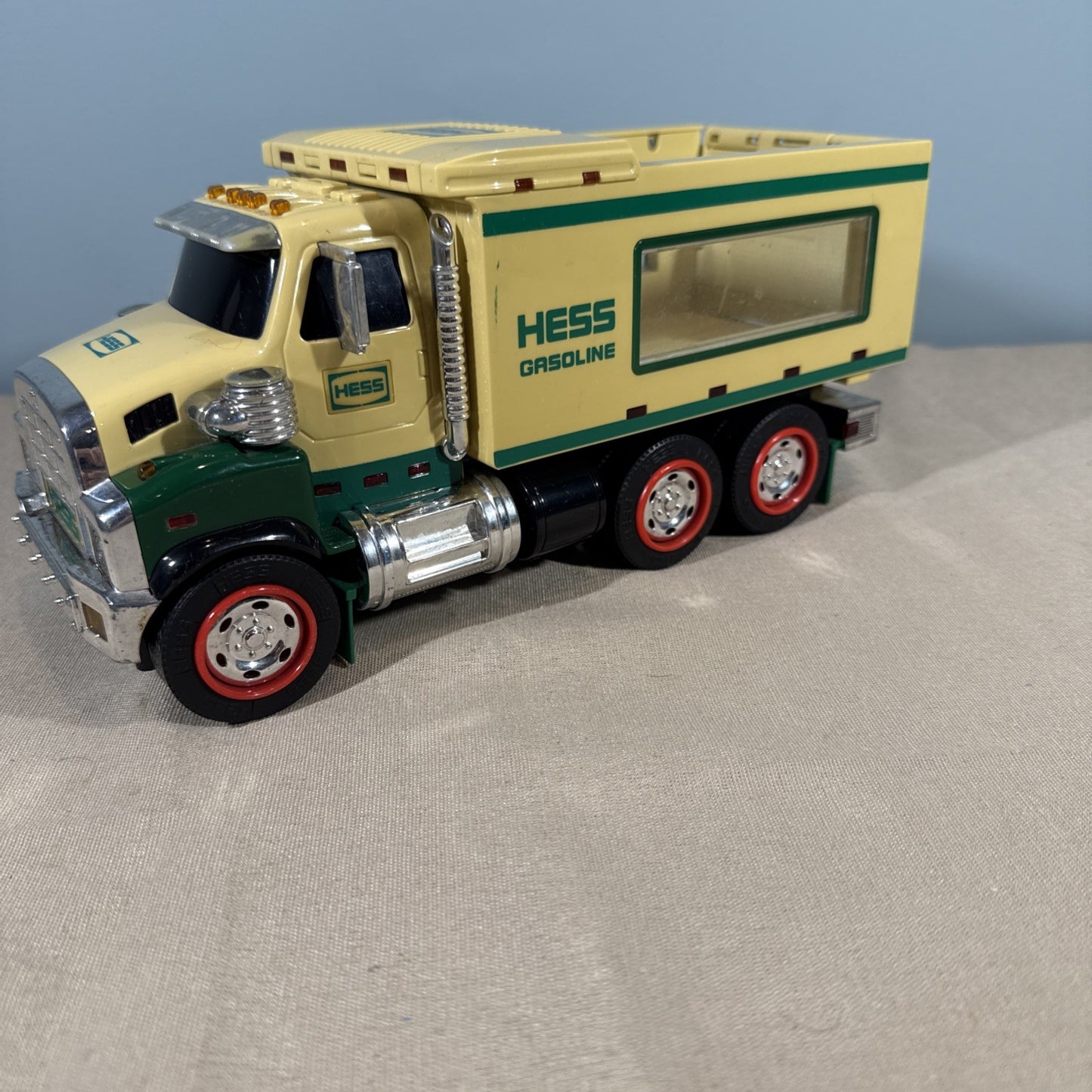 2008 Hess Truck Front Loader Lights Works Rolling Construction Vehicle