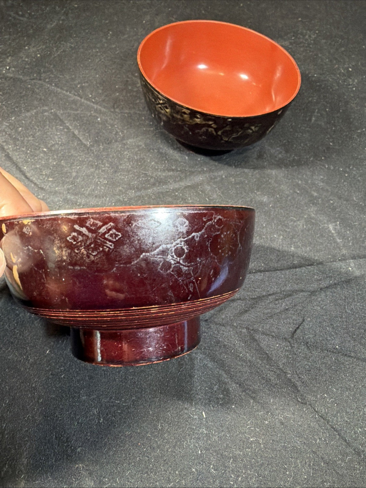 Japanese Lacquer Bowls Set of 2 Black Red Gold Leaves Miso Soup Rice 4.5”
