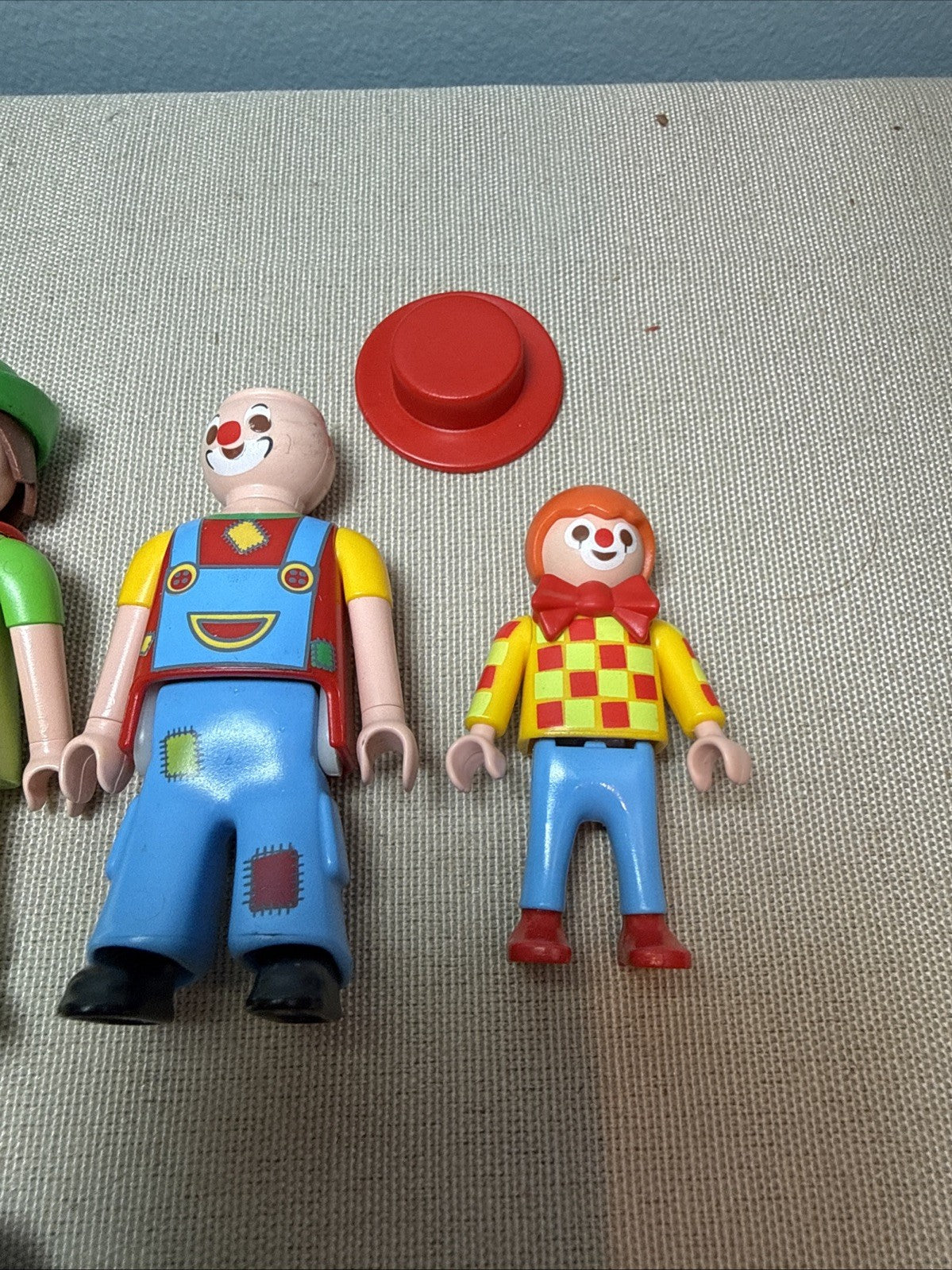 Playmobil Mixed Figure Lot of 10 Figures Accessories Zoo Clowns Snowboarders DJ