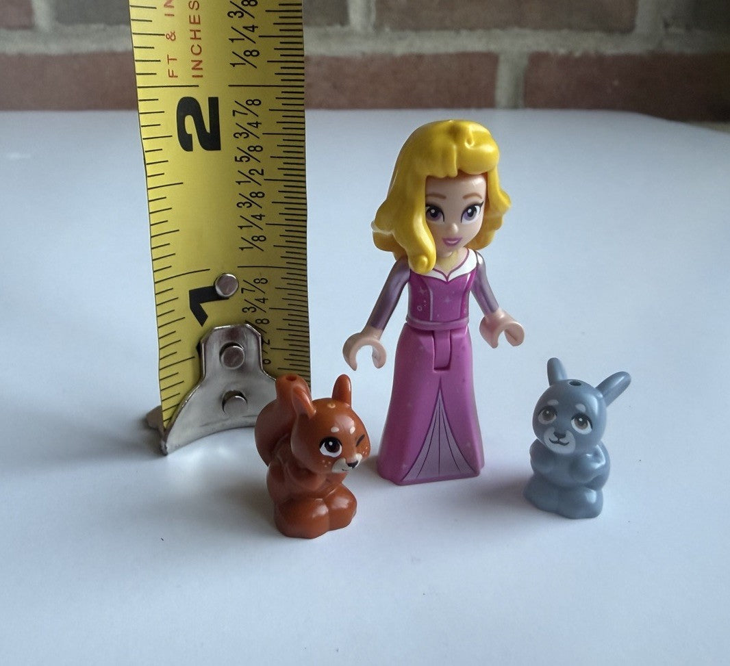 LEGO Disney Princess Aurora Mini Doll Figure with Squirrel Rabbit Accessories