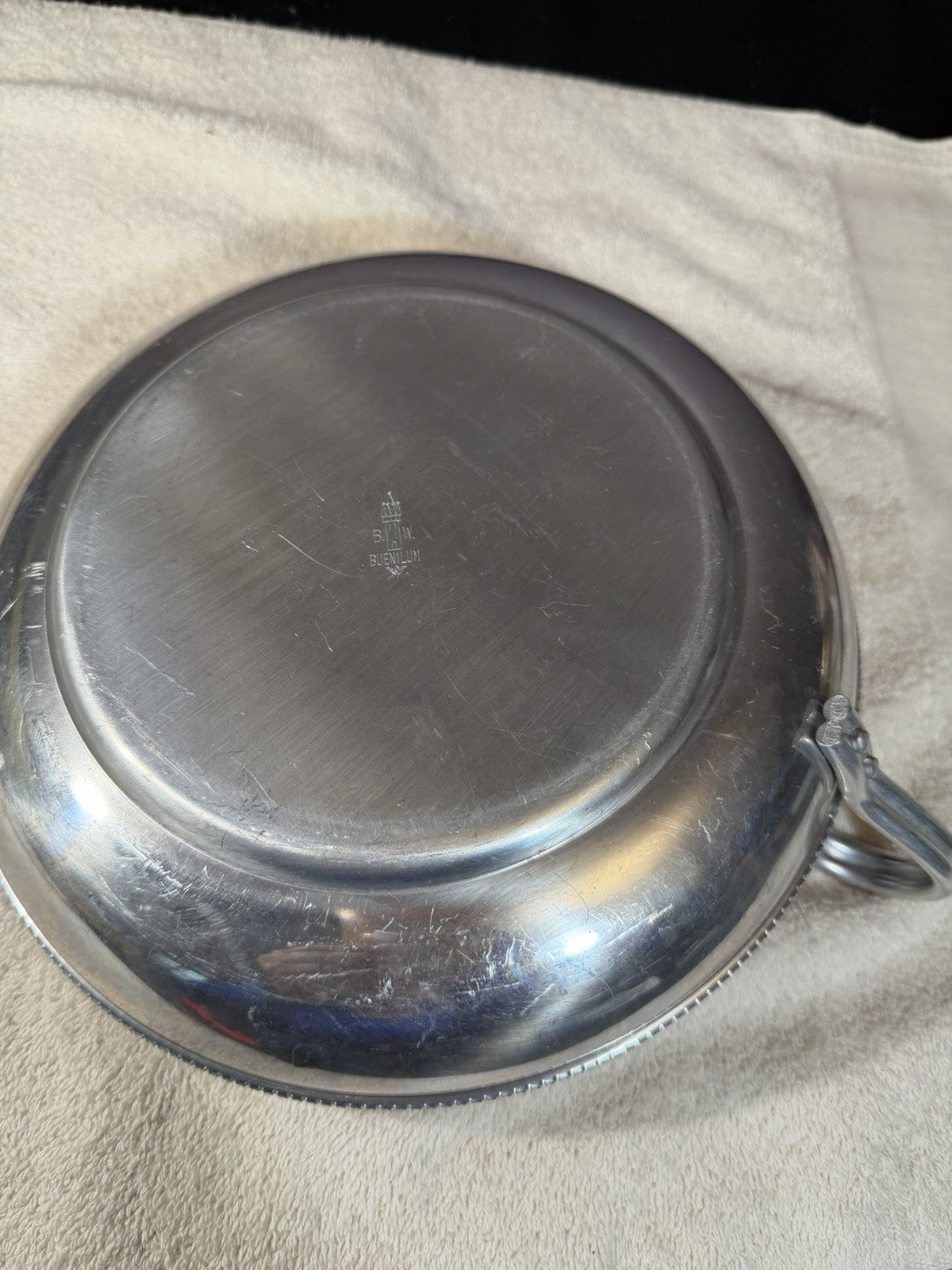 Buenilum Aluminum Serving Tray Beaded Trim Chip Dip Bowl 9"