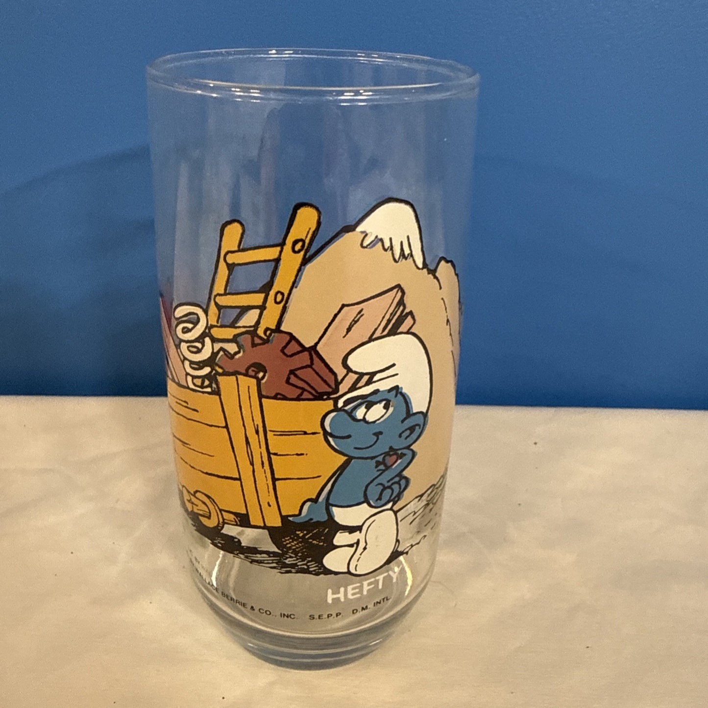Vintage 1982 Smurfs Peyo Wallace Berrie Collectible Drinking Glasses Set of 7